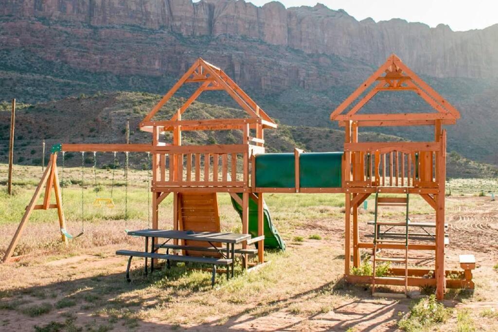 Вілла Redrock Moab Tiny House W Large Loft Site 8 Екстер'єр фото